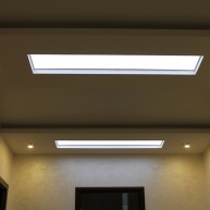 многоуровневый натяжной потолок свет
